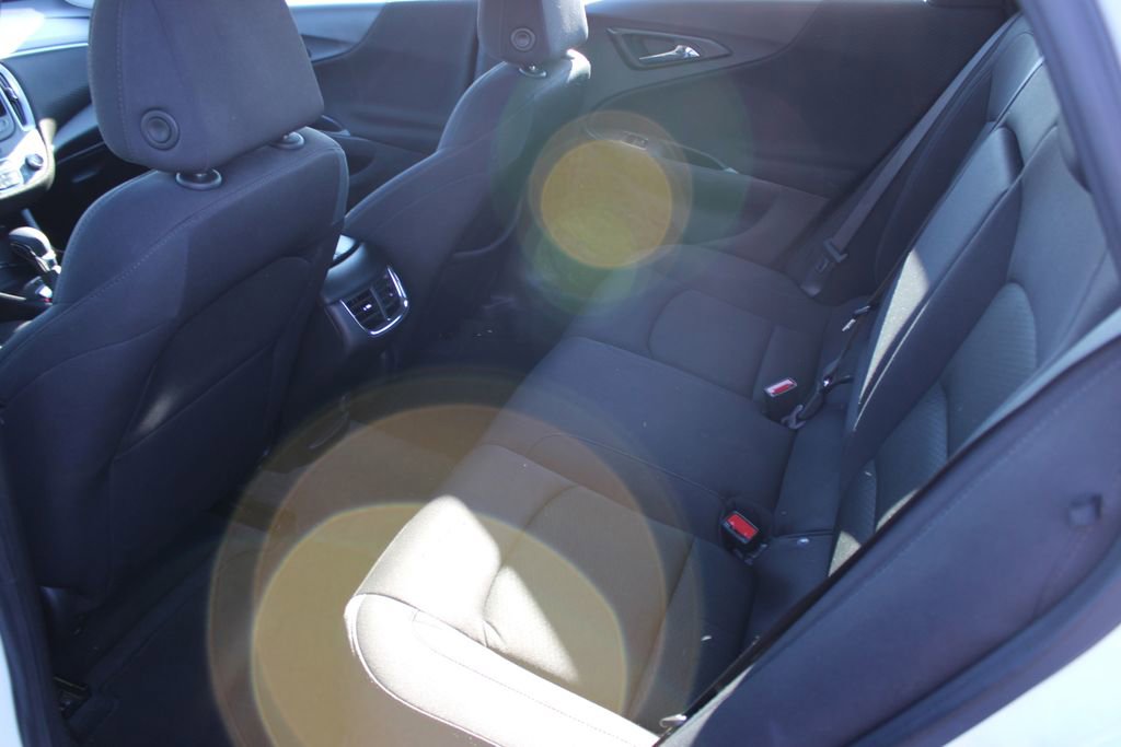 Used 2024 Chevrolet Malibu LT image 17