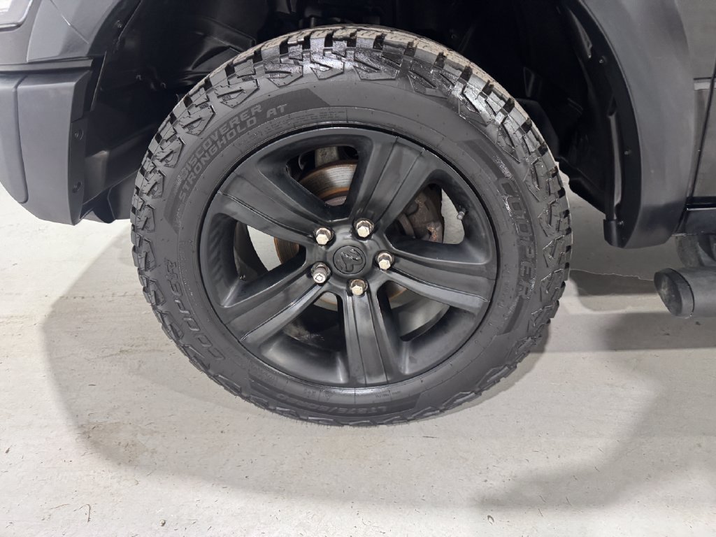 Used 2022 RAM 1500 Warlock AWD/4WD image 8