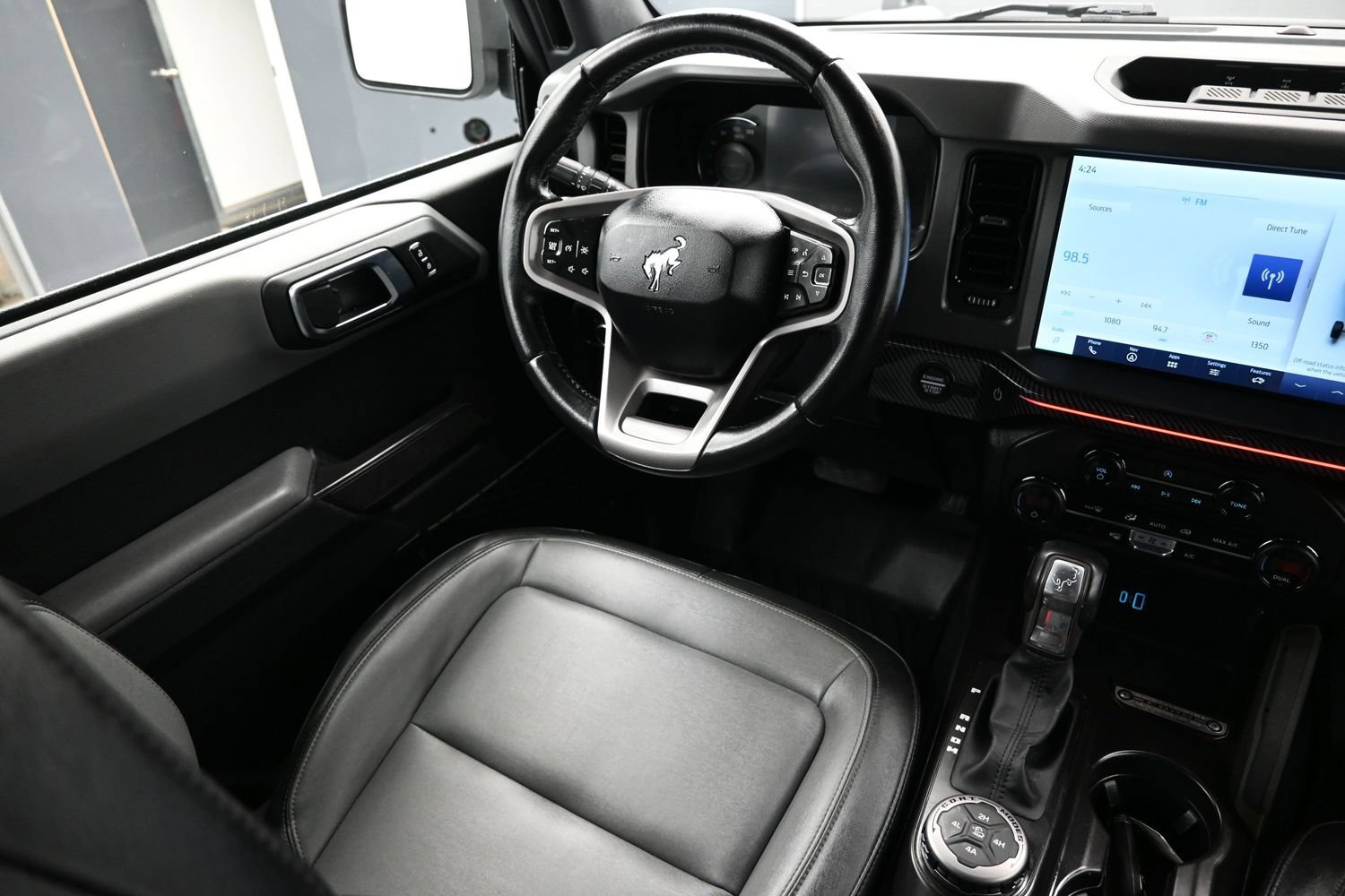 Used 2024 Ford Bronco Everglades AWD/4WD image 24