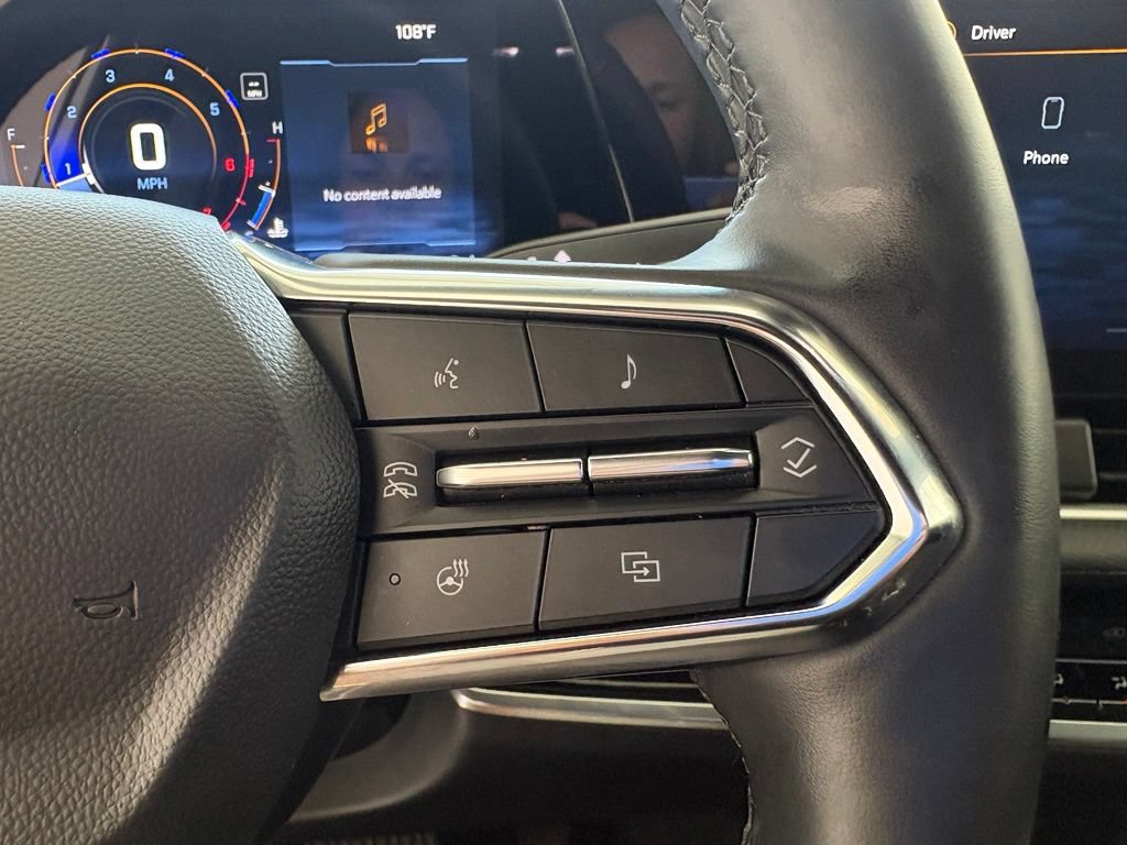 Used 2025 Chevrolet Equinox LT AWD/4WD image 5