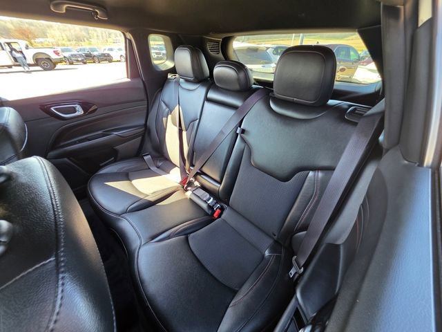 Used 2023 Jeep Compass Trailhawk AWD/4WD image 25