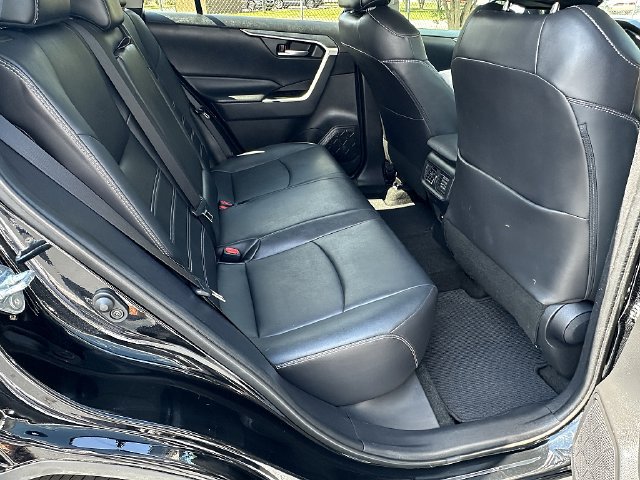 Used 2021 Toyota RAV4 XLE Premium FWD image 12