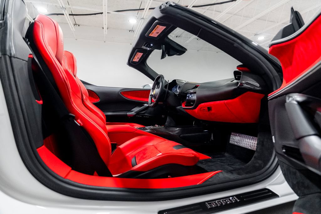 Used 2022 Ferrari SF90 Spider AWD/4WD image 62