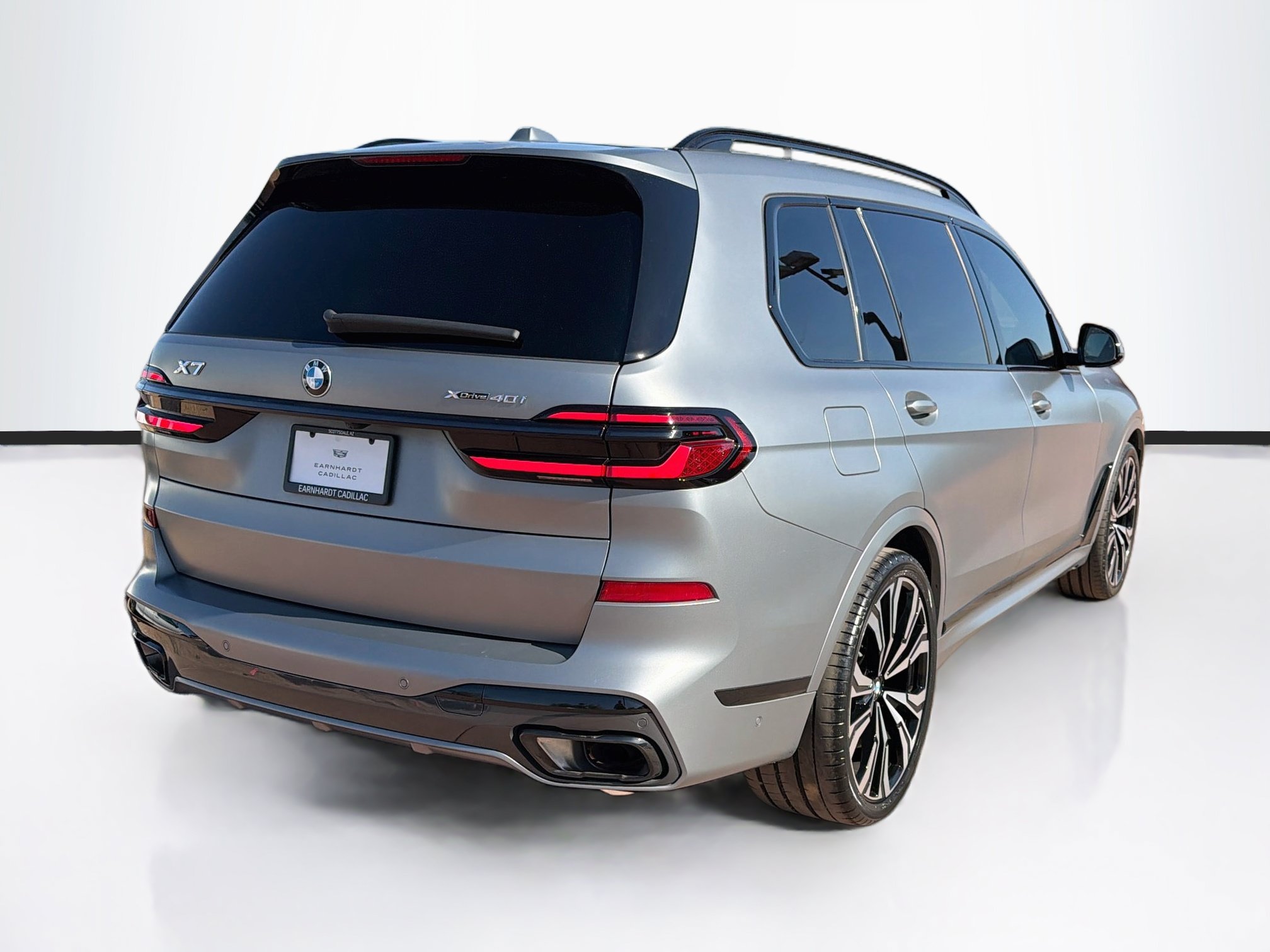 Used 2024 BMW X7 xDrive40i w/ Executive Package AWD/4WD image 5