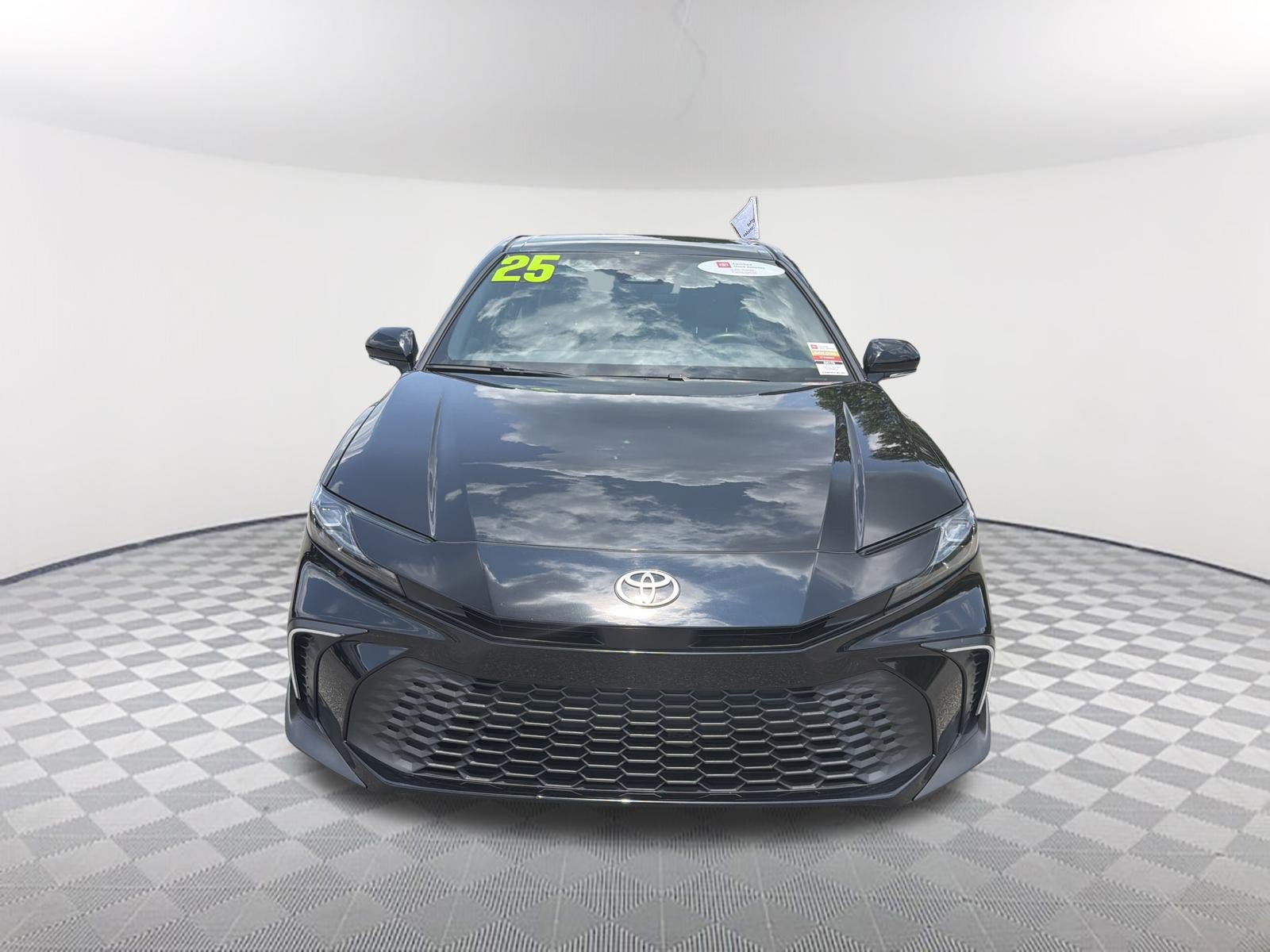 Certified 2025 Toyota Camry SE w/ Convenience Package FWD video 2
