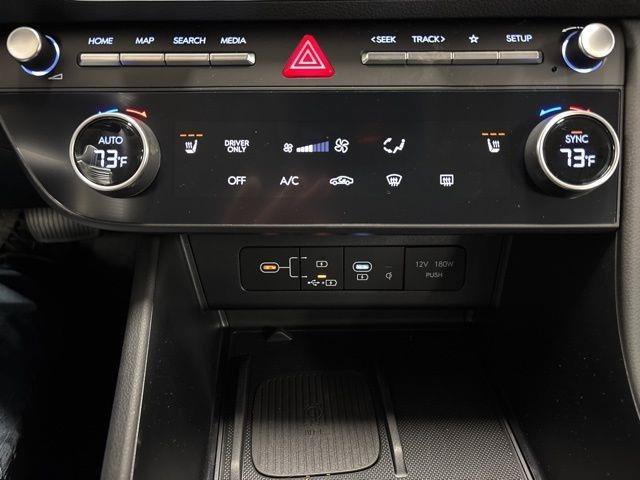 Used 2025 Hyundai Sonata SEL FWD image 17