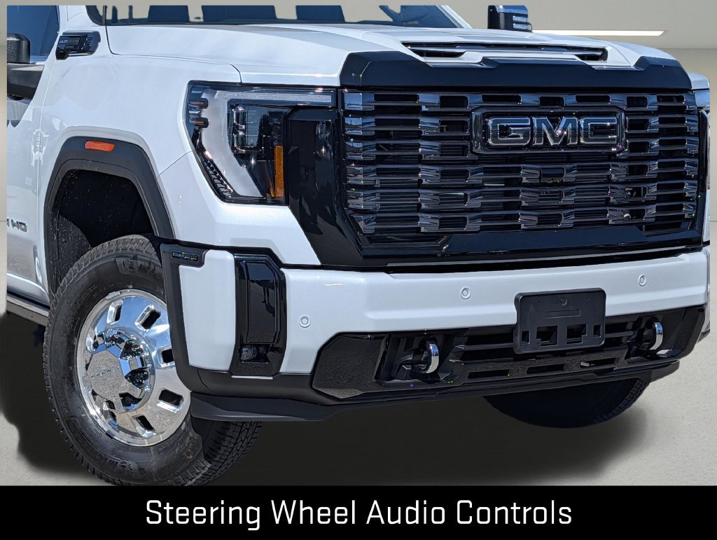 New 2026 GMC Sierra 3500 Denali Ultimate w/ LPO, Black Badging Package AWD/4WD image 8