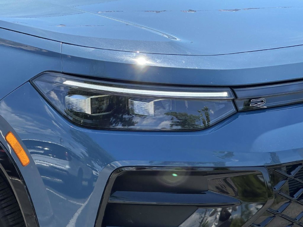 Used 2026 Volkswagen Tiguan SE R-Line AWD/4WD image 9