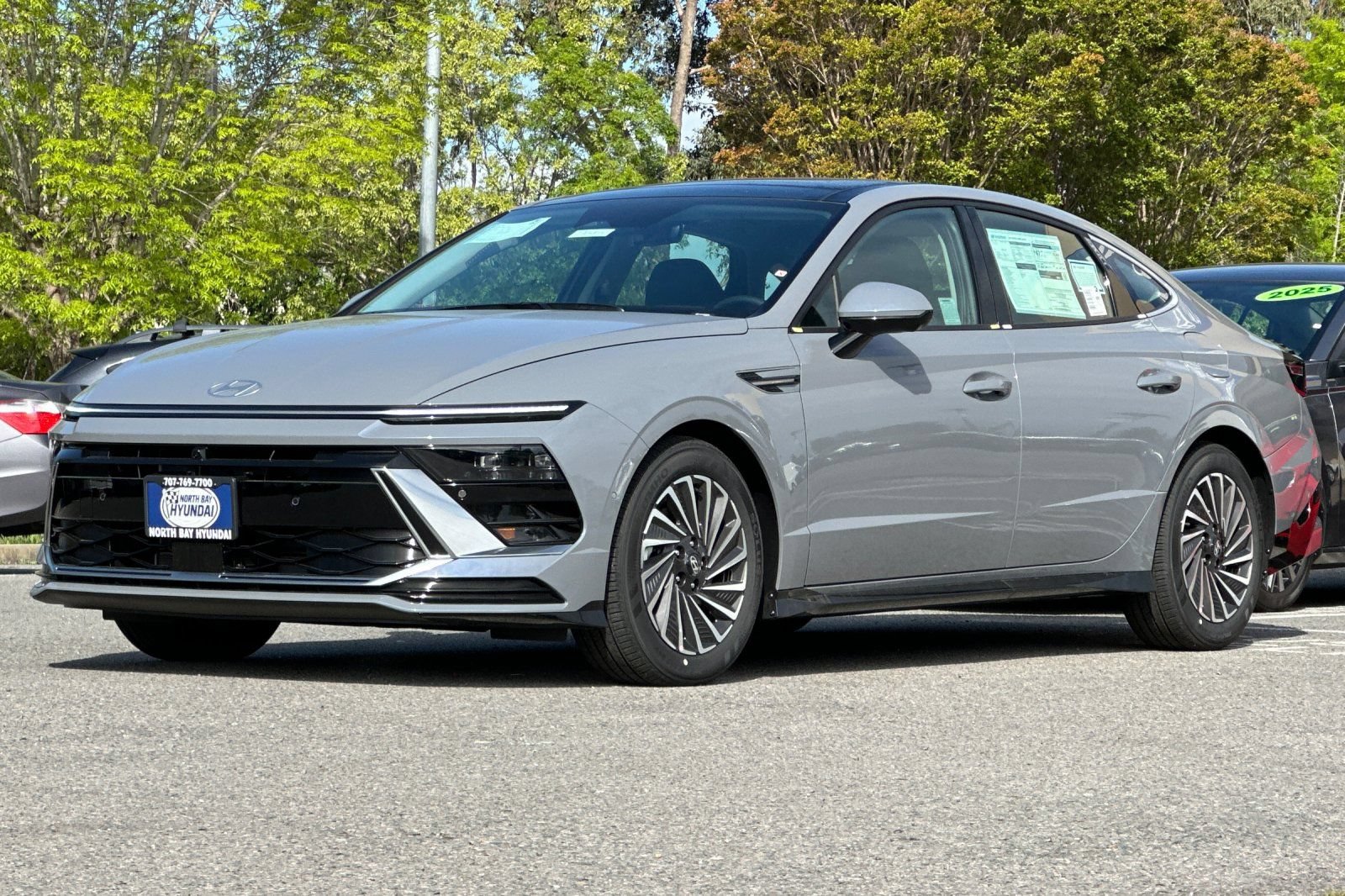 New 2026 Hyundai Sonata Limited FWD image 8
