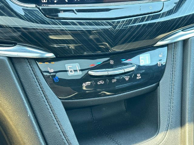 Certified 2023 Cadillac XT6 Premium Luxury w/ Technology Package AWD/4WD image 35