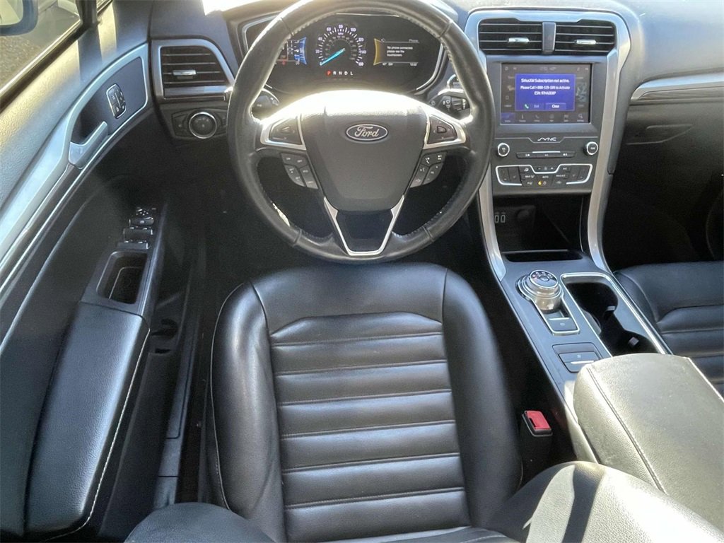 Used 2020 Ford Fusion SEL image 14