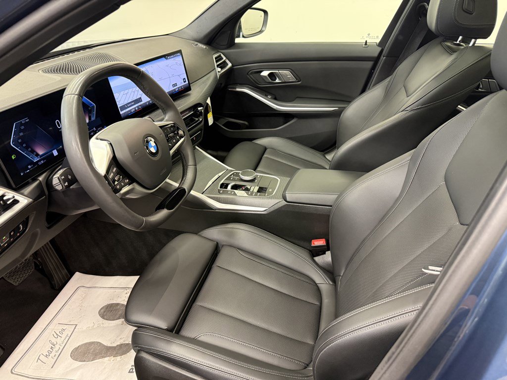 Used 2025 BMW 330i xDrive Sedan w/ Convenience Package AWD/4WD image 6