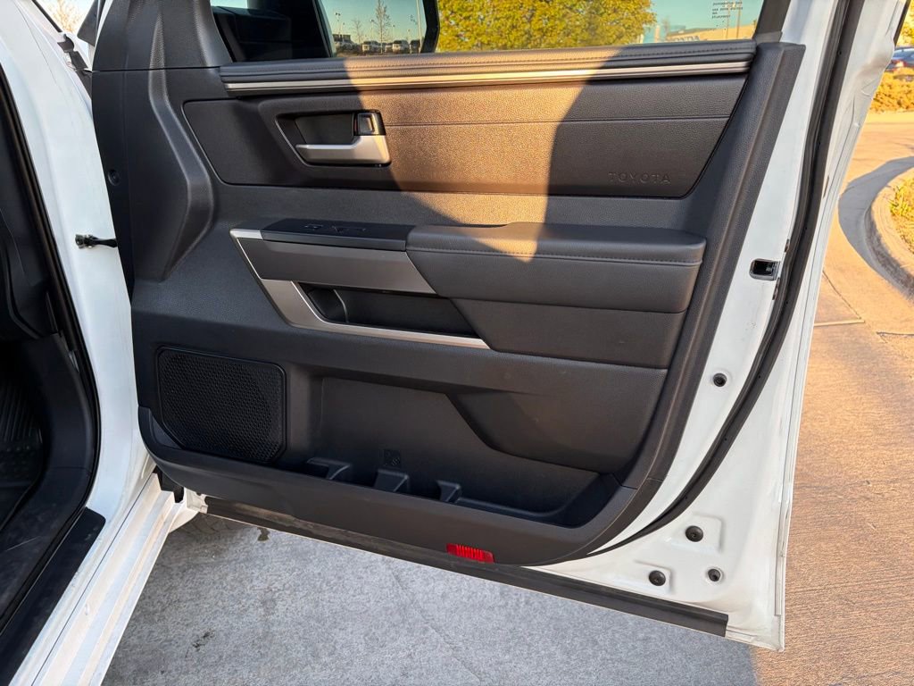 Used 2022 Toyota Tundra SR5 w/ SR5 Convenience Package RWD image 21