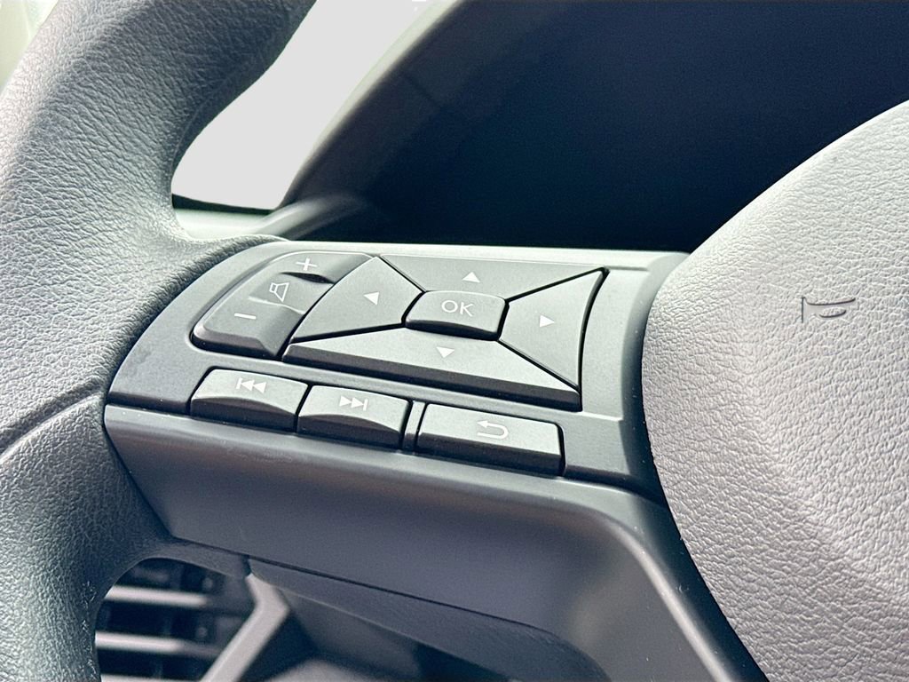 Used 2025 Nissan Altima 2.5 S image 10