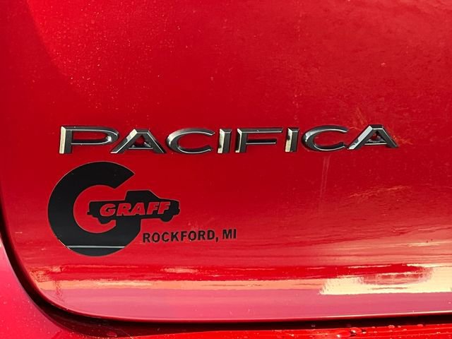 New 2026 Chrysler Pacifica Select image 47