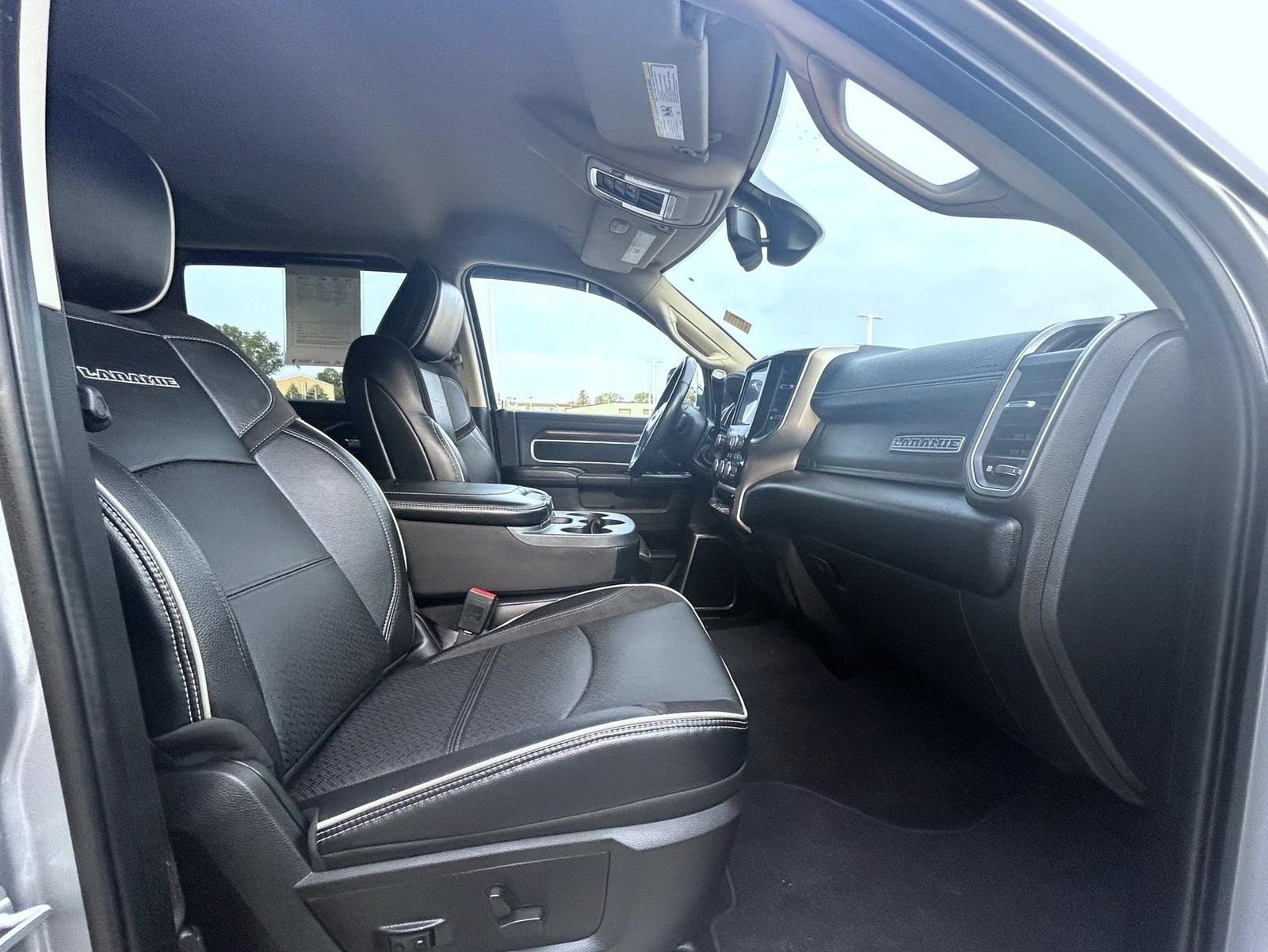 Used 2022 RAM 2500 Laramie AWD/4WD image 15