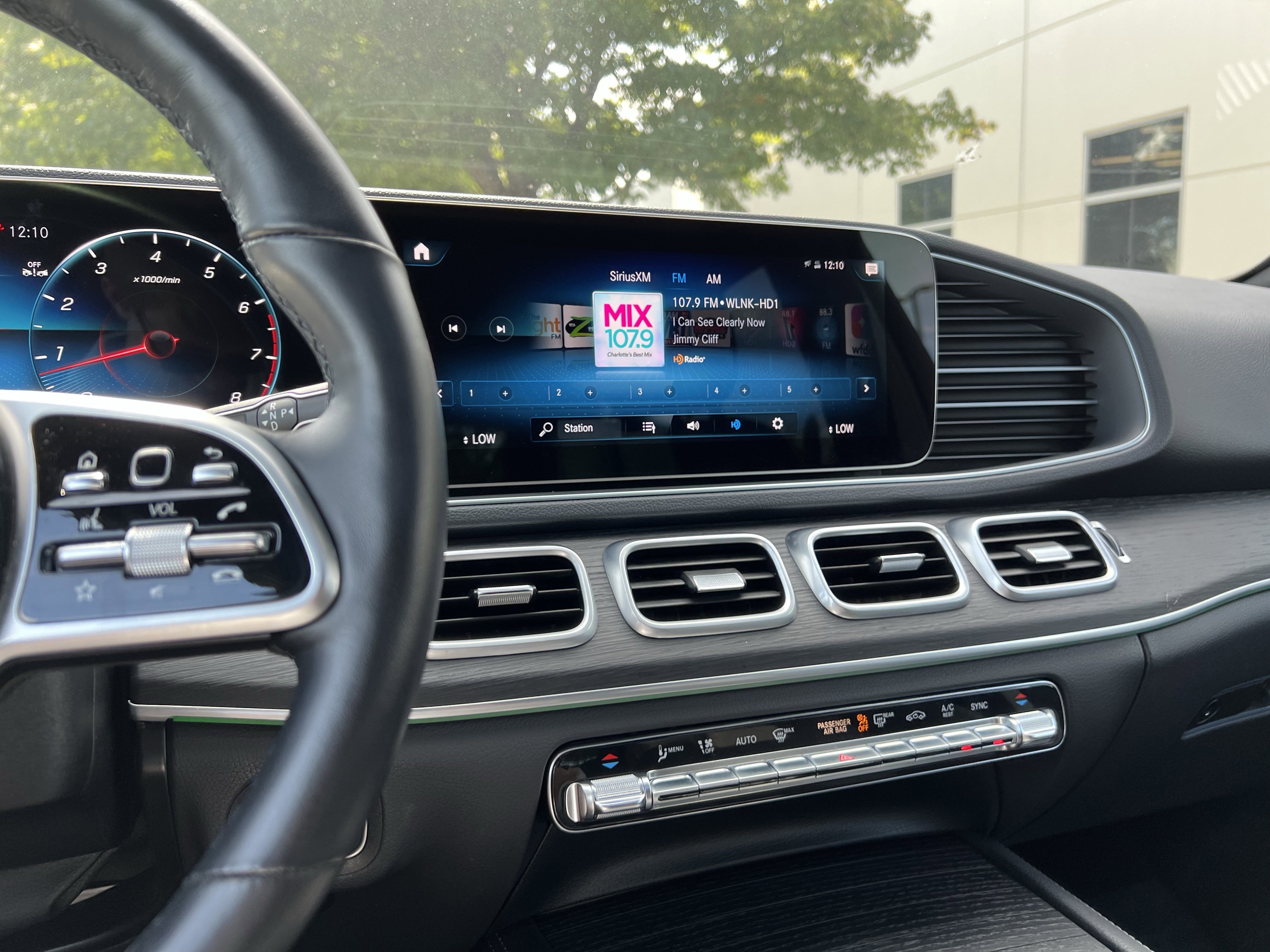 Certified 2023 Mercedes-Benz GLE 350 w/ Premium Package image 31