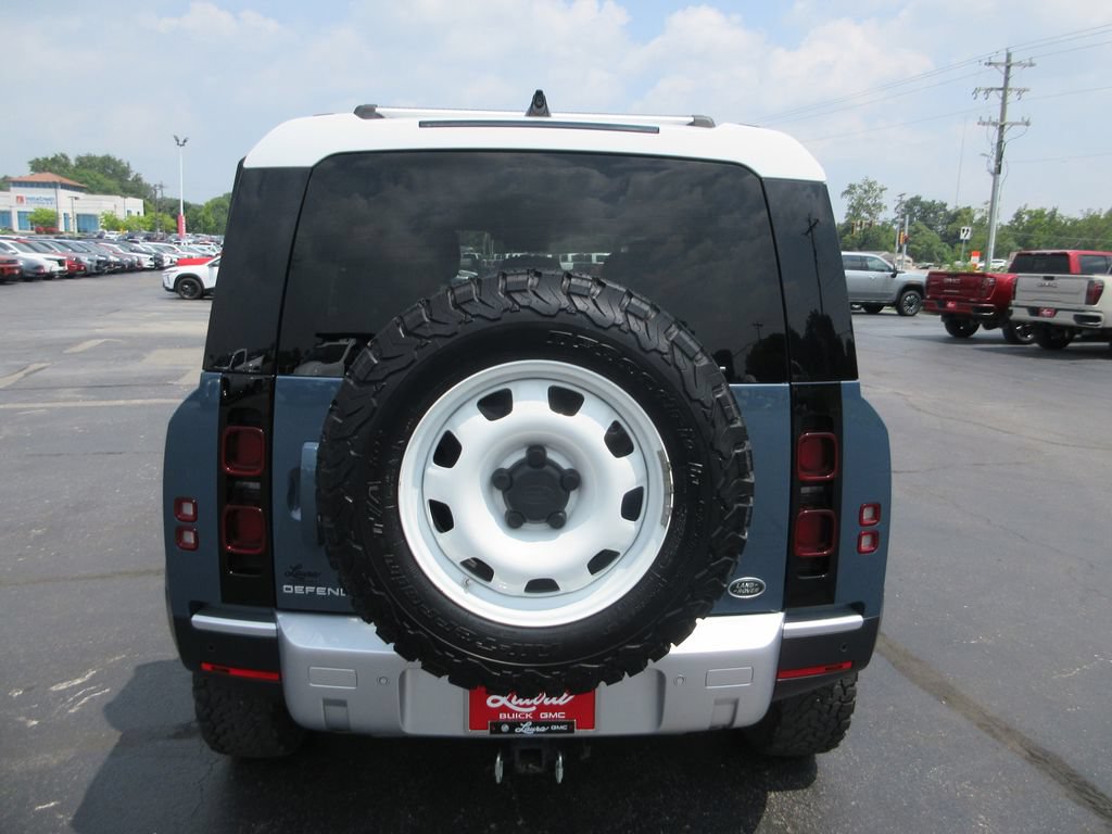 Used 2021 Land Rover Defender 110 AWD/4WD image 6