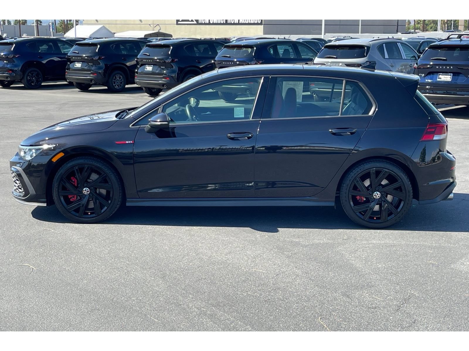 Used 2022 Volkswagen GTI SE FWD image 3