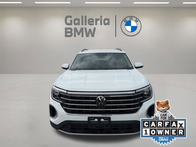 Used 2025 Volkswagen Atlas SE AWD/4WD image 3