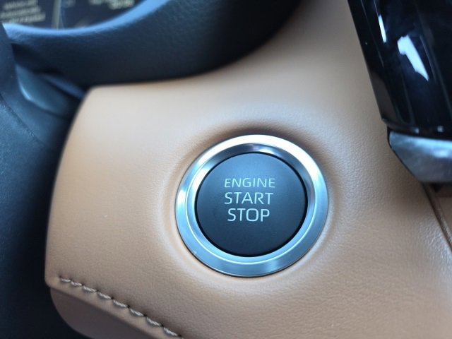 New 2026 Toyota Highlander Platinum image 24