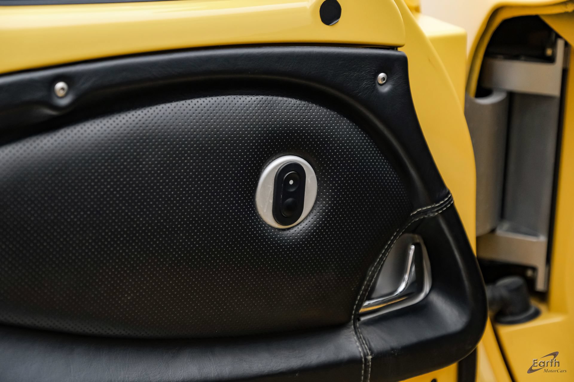 Used 2005 Lotus Elise RWD image 80