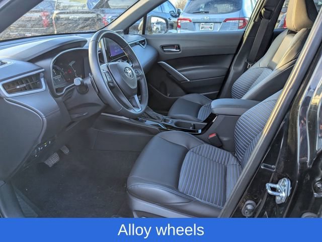Used 2024 Toyota Corolla Cross XSE image 14
