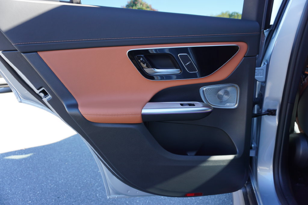 Certified 2025 Mercedes-Benz GLC 300 4MATIC image 20