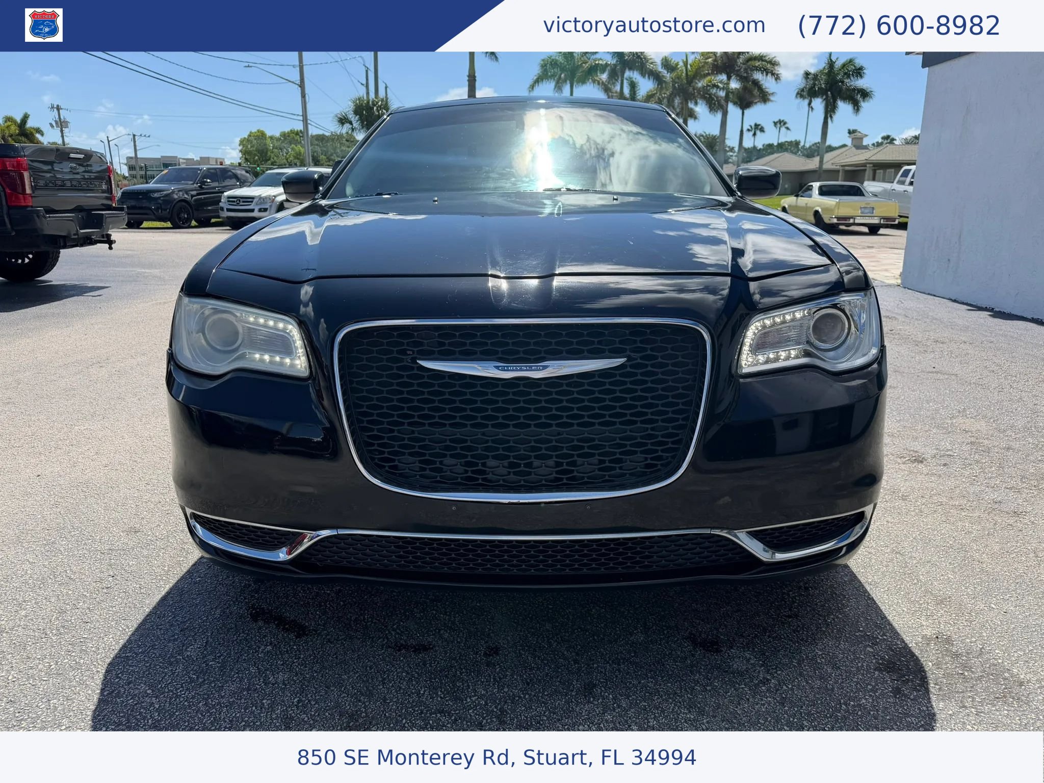 Used 2017 Chrysler 300 Limited AWD/4WD image 8