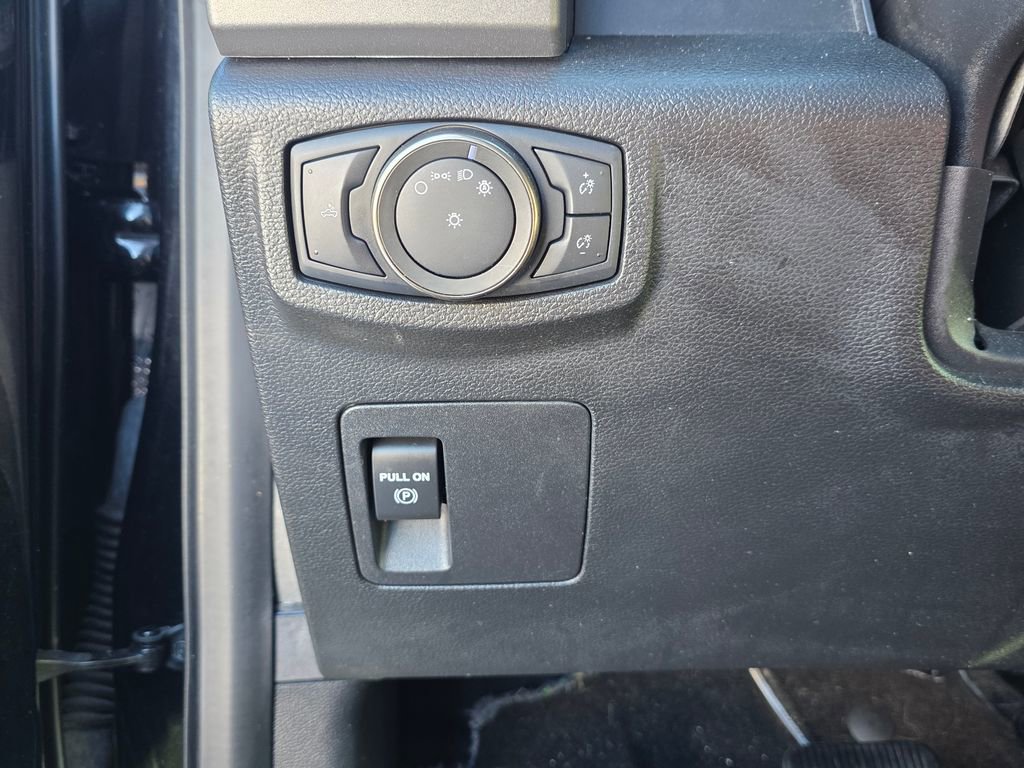 Used 2020 Ford F150 Raptor image 14