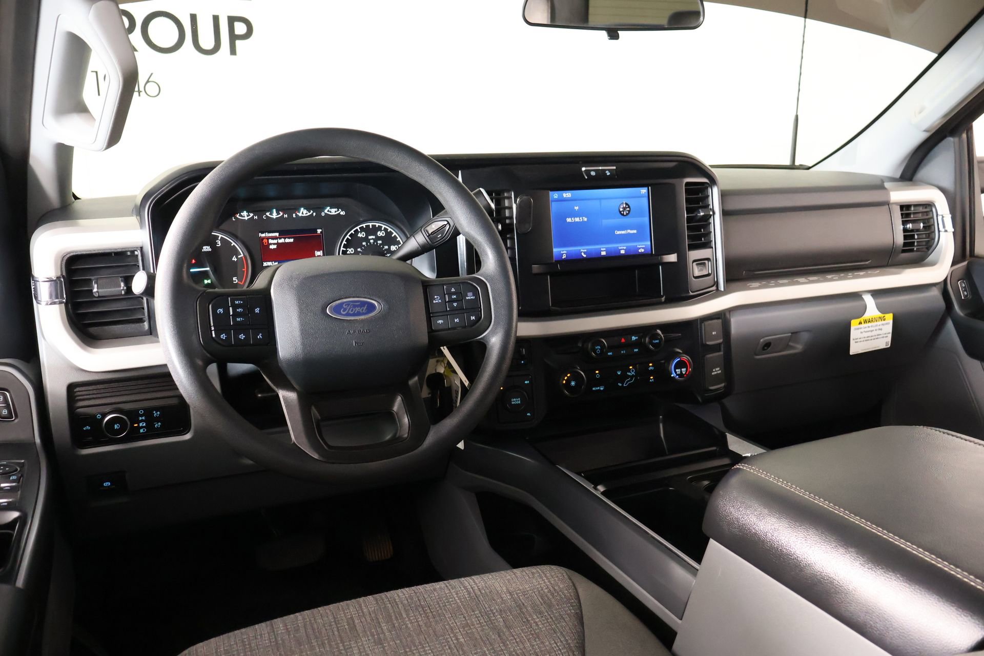 Used 2025 Ford F350 XLT w/ FX4 Off-Road Package AWD/4WD image 2
