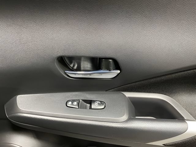 Certified 2023 Nissan Kicks SV FWD image 28