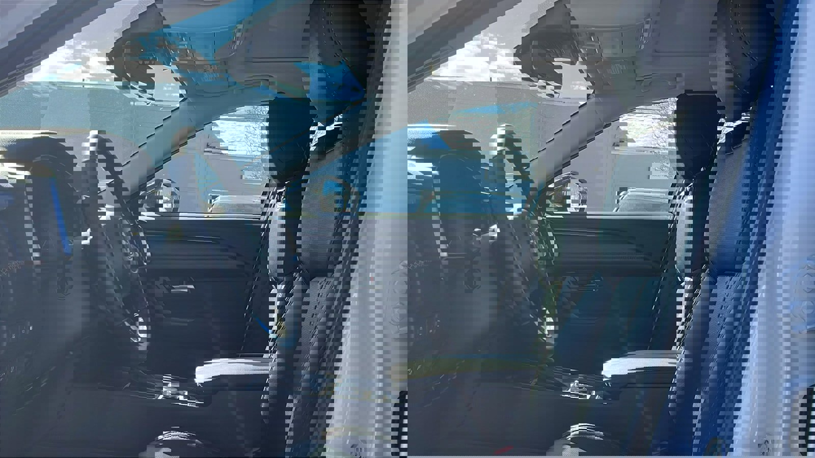 Certified 2025 MAZDA CX-50 AWD 2.5 Hybrid w/ Premium Pkg image 10