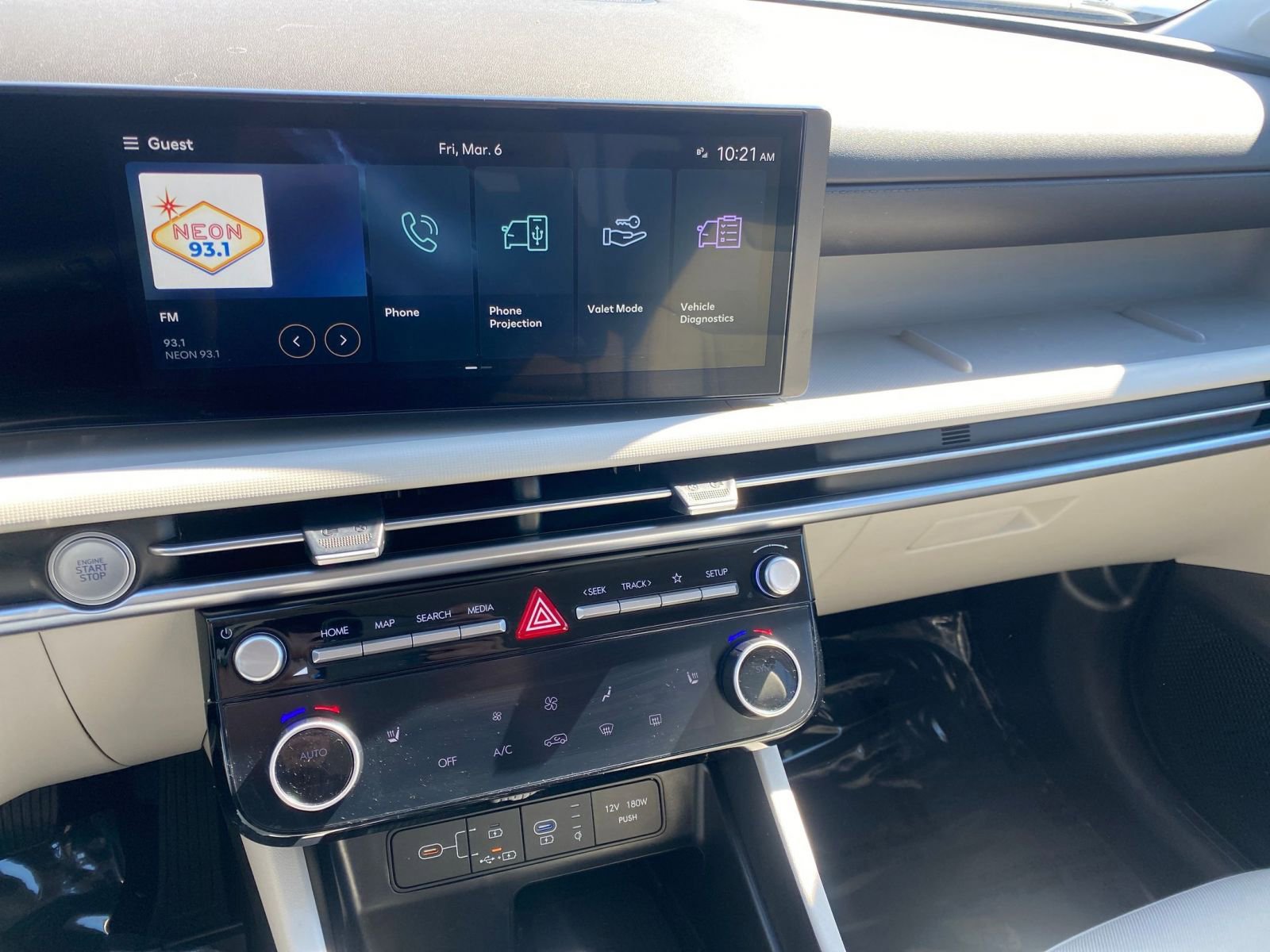 Used 2025 Hyundai Tucson SEL FWD image 17