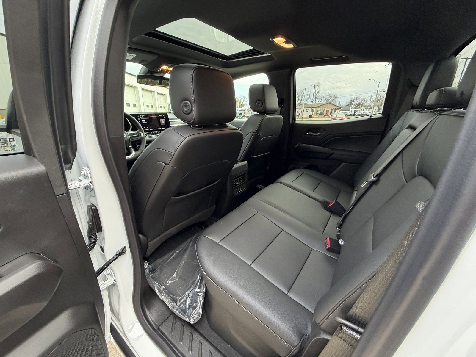 New 2026 GMC Canyon Elevation w/ Convenience Package image 30