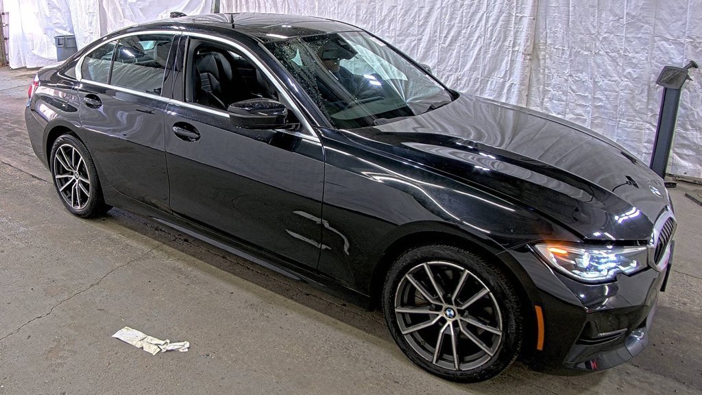 Used 2019 BMW 330i xDrive Sedan AWD/4WD image 3
