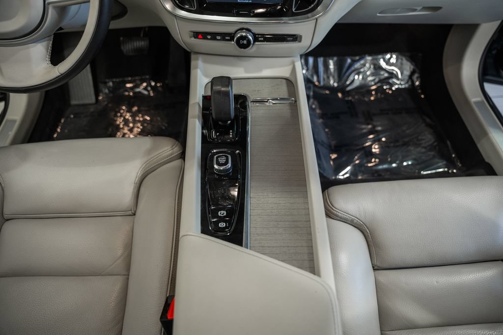Used 2024 Volvo S60 B5 Ultimate w/ Climate Package AWD/4WD image 24