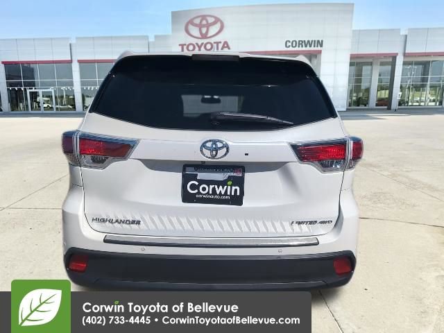 Used 2015 Toyota Highlander Limited AWD/4WD image 4