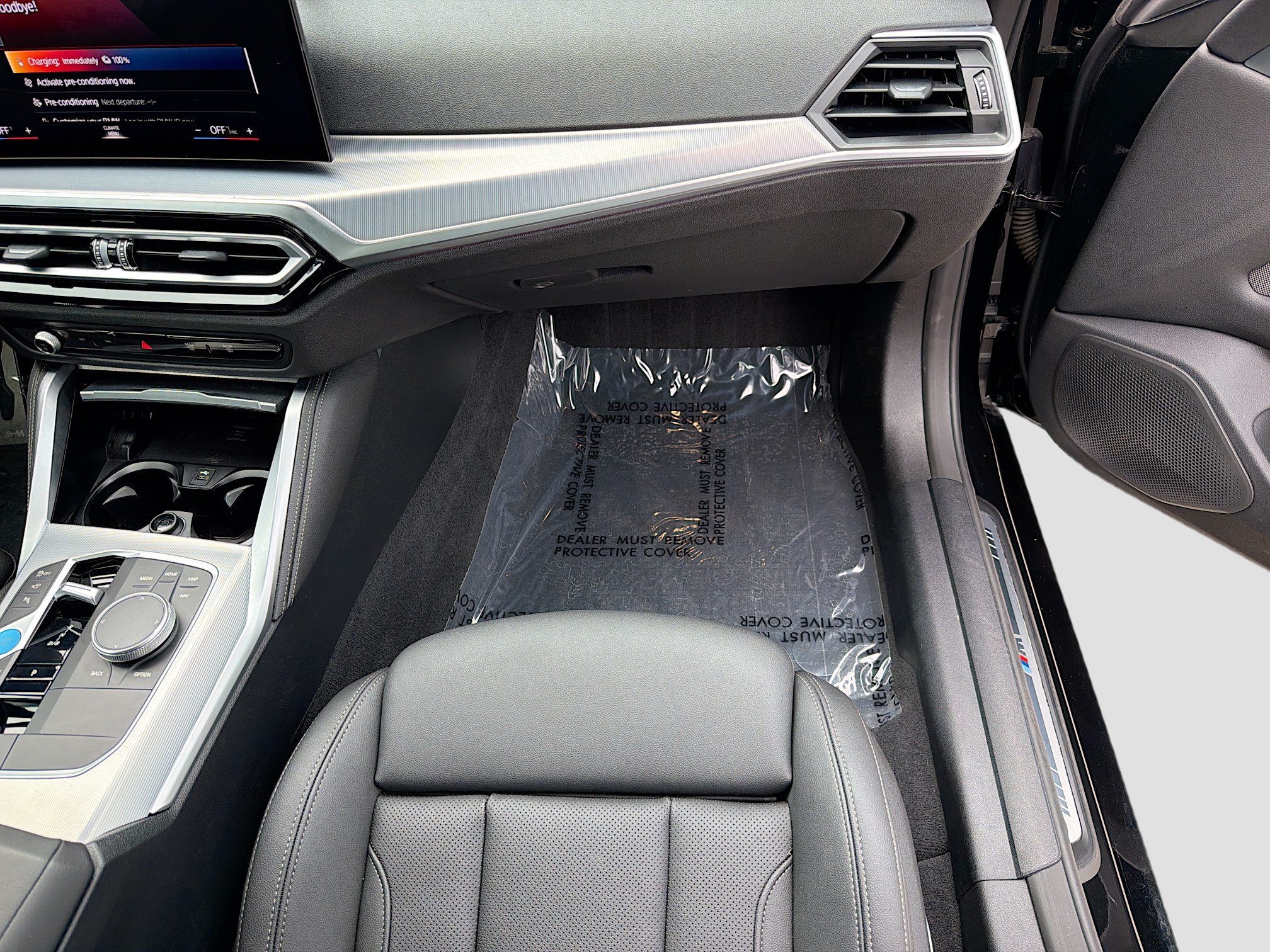 Used 2023 BMW i4 eDrive40 w/ M Sport Package RWD image 17