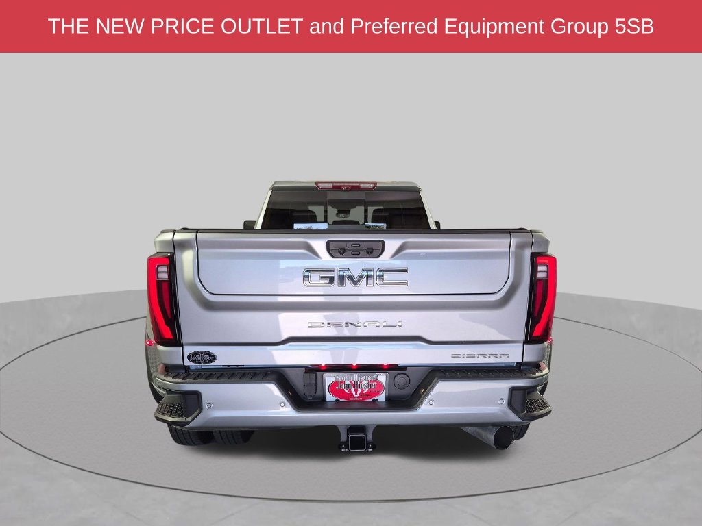 Used 2025 GMC Sierra 3500 Denali Ultimate AWD/4WD image 6