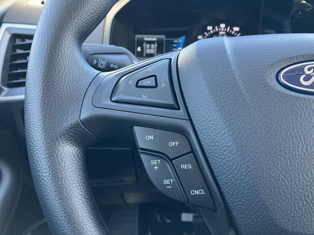 New 2024 Ford Edge SE w/ Black Appearance Package AWD/4WD image 12