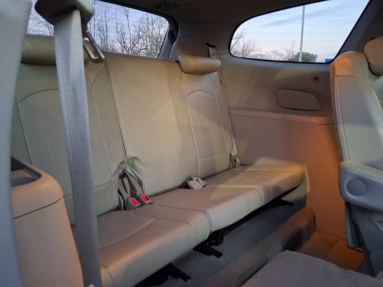 Used 2013 Buick Enclave Leather image 17