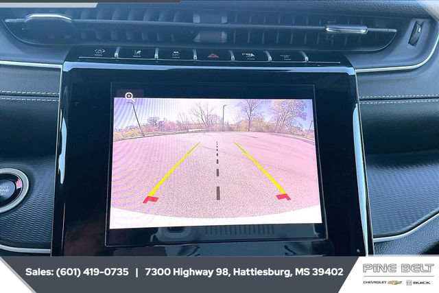 Used 2024 Jeep Grand Cherokee Altitude image 15