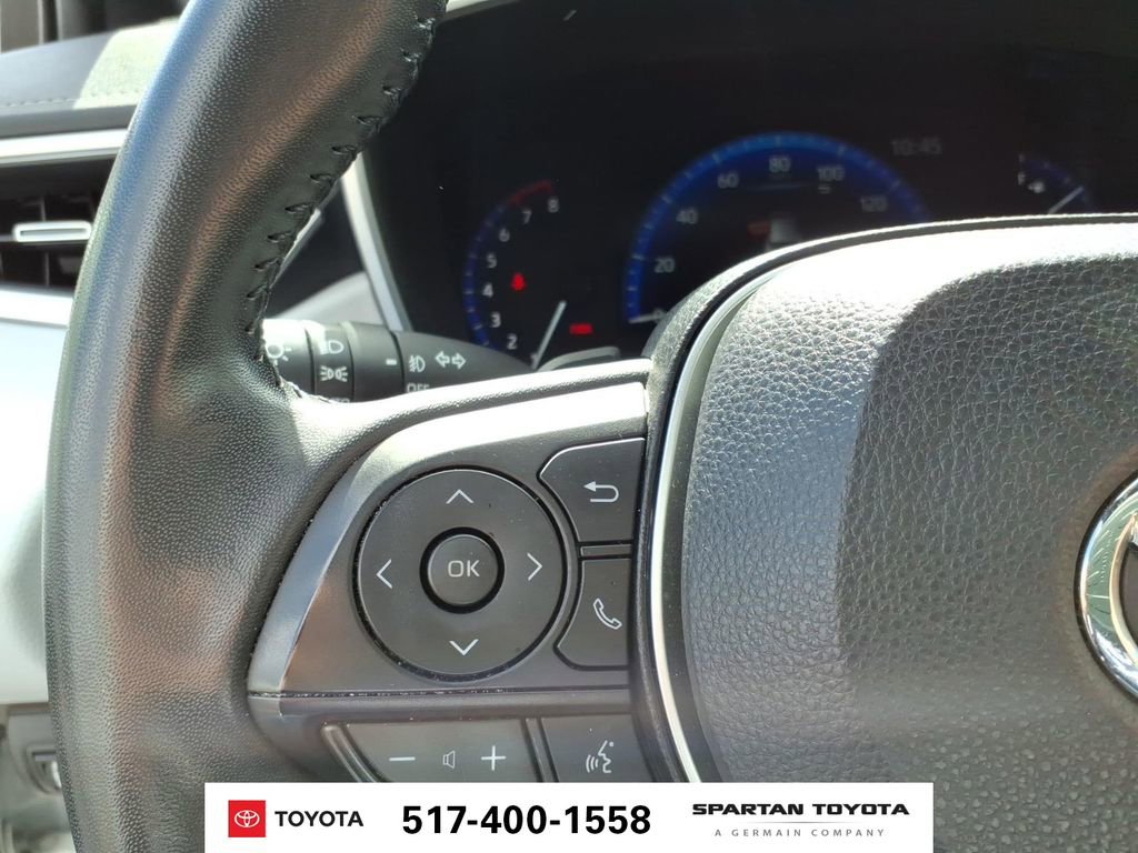 Used 2021 Toyota Corolla XSE FWD image 17
