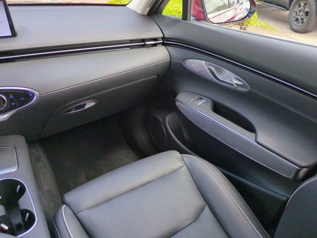 Used 2025 Genesis GV70 2.5T w/ Advanced Package AWD/4WD image 15