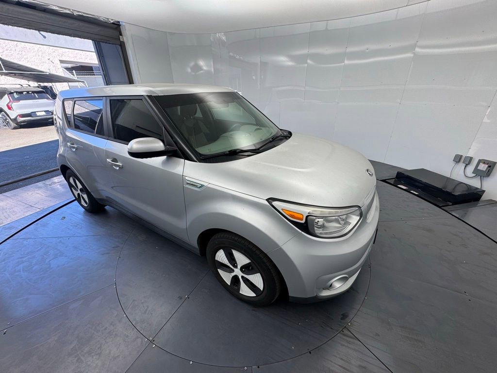 Used 2016 Kia Soul EV image 7