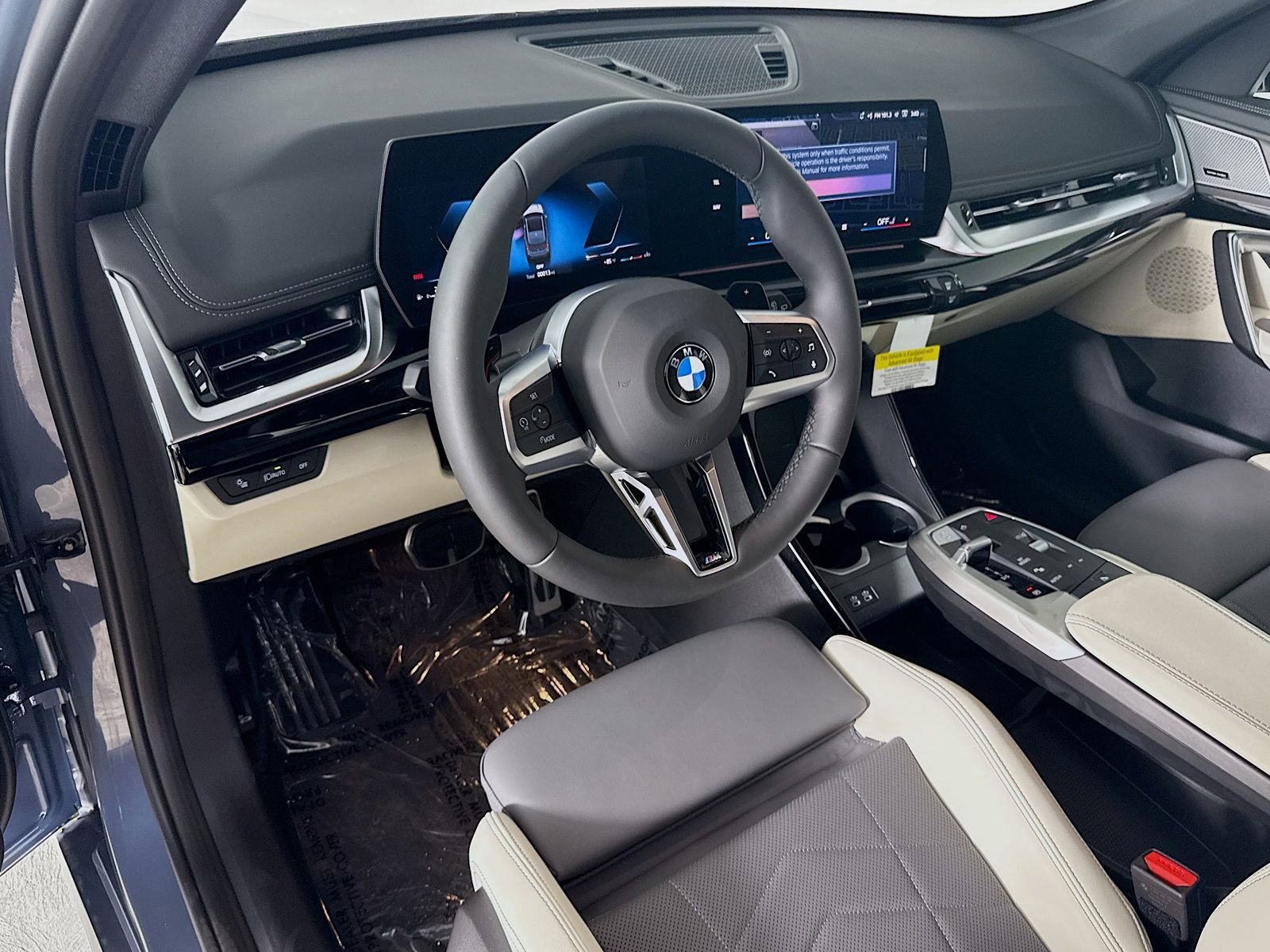 Used 2026 BMW X1 xDrive28i w/ M Sport Package image 9