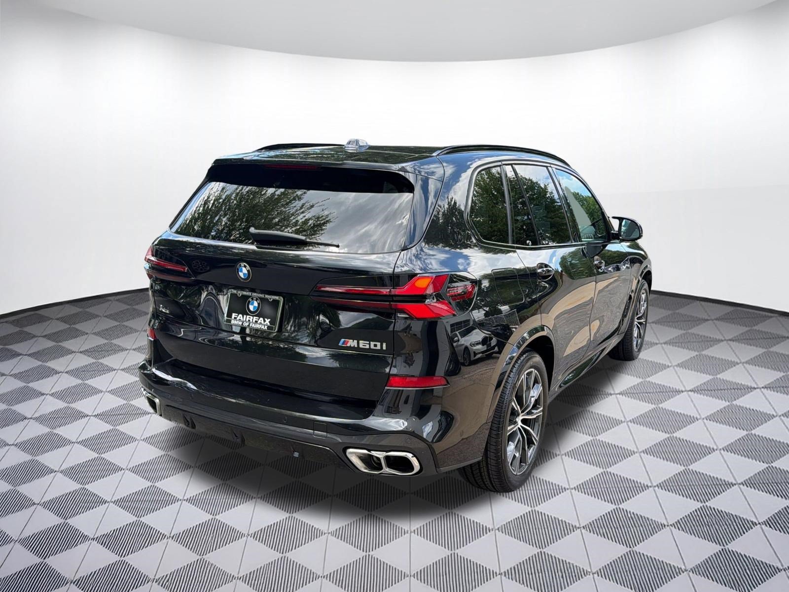 Certified 2024 BMW X5 M60i AWD/4WD image 9