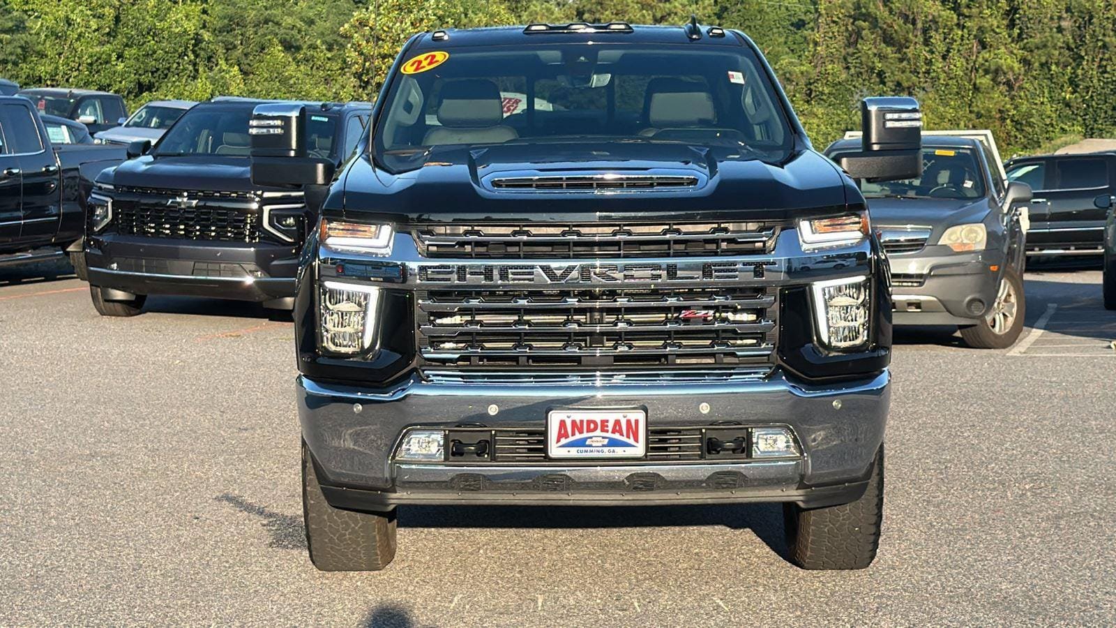 Used 2022 Chevrolet Silverado 2500 LTZ w/ LTZ Premium Package AWD/4WD video 2