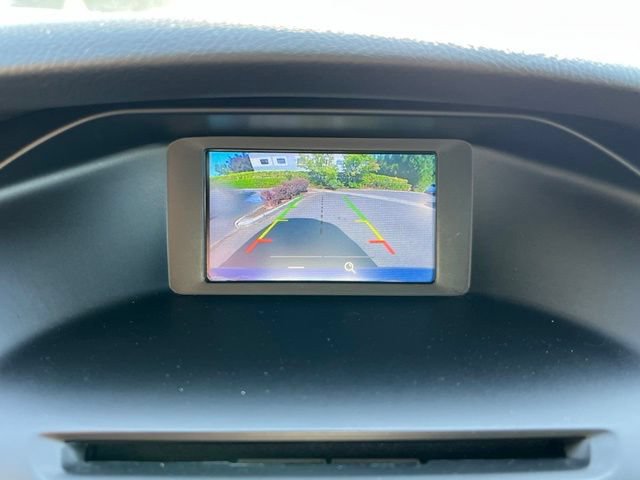 Used 2016 Ford Focus SE w/ SE Cold Weather Package FWD image 33
